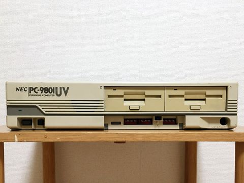 3.5インチFDDを搭載したNEC「PC-9801UV21」 - AKIBA PC Hotline!