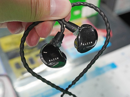 Razer初のインイヤー型モニターイヤホン 「Razer Moray」が発売