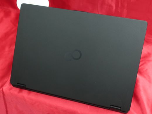 第11世代Core搭載の13.3インチノート「LIFEBOOK U7311/F」が27,800円