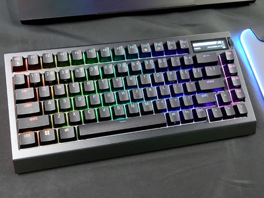 Razerの75%ゲーミングキーボード「BlackWidow V4 Pro 75%」が発売