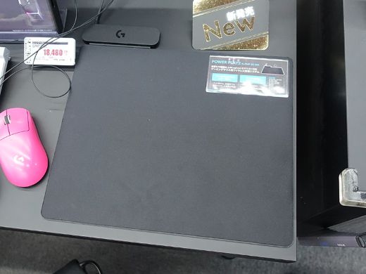 ロジクールのワイヤレス給電対応マウスパッド「POWERPLAY 2」が発売