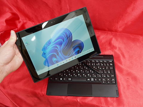 Lenovo Tablet 10」が14,800円！Windows 11搭載の中古品セール - AKIBA