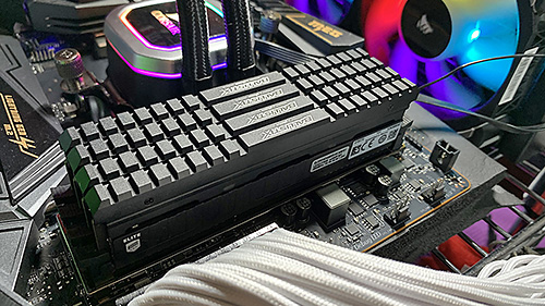 DDR4-4000もいける第3世代Ryzen、MicronのOCメモリで高クロック動作を