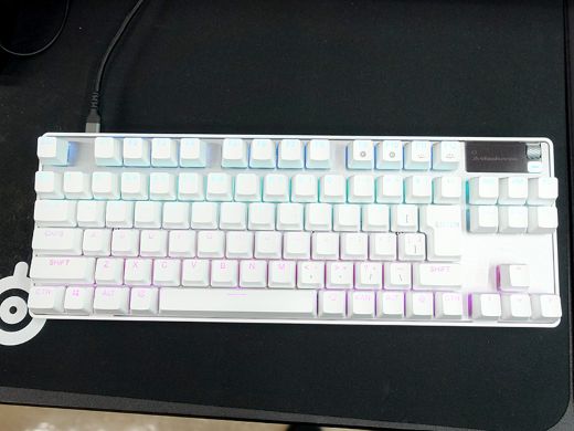 SteelSeriesのゲーミングキーボード「Apex Pro TKL Gen 3」「Apex 3