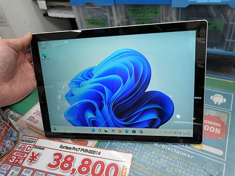 Core i5-1035G4やWindows 11 Pro搭載の「Surface Pro 7」が38,800円、C