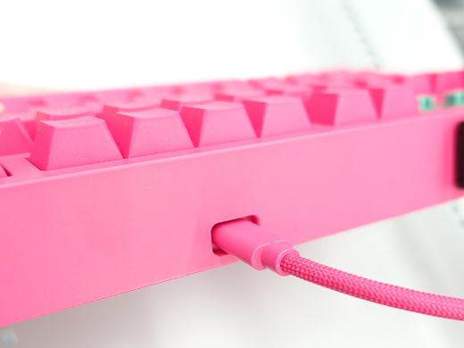 ピンク色の75%ラピトリキーボード「MCHOSE JET 75 Rose Red