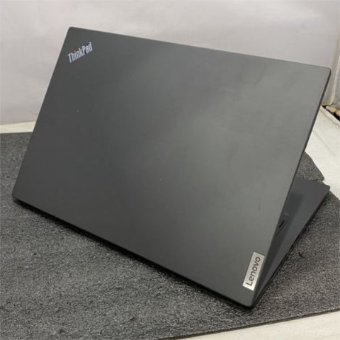 Core i7-1185G7や16GBメモリ搭載の「ThinkPad T14s」が74,980円