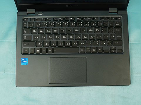 薄型軽量の13.3型ノート「dynabook G83/HS」が42,800円、Core i5