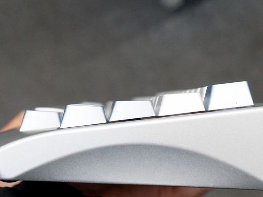 パール塗装のキーキャップセット「Keyria Labs Pearl Tear」 - AKIBA