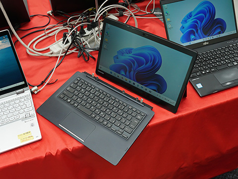 Core i5-8250U搭載の2in1 PC「dynabook D83/DN」が17,800円、中古PC