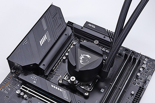 AMD最強ゲーミング構成！MSIの新型X670EマザーでRyzen 7 7800X3D