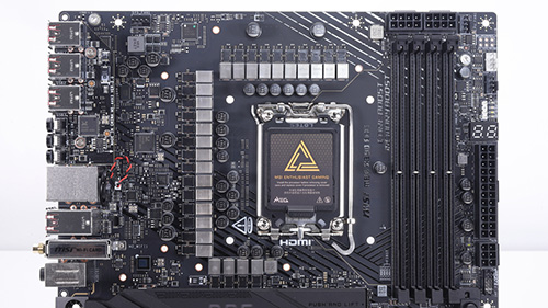 CUDIMMの超高クロックメモリもイケる！MSIの上級マザー「MEG Z890 ACE