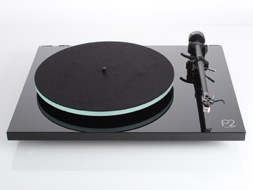Rega、使いやすくなったアナログプレーヤー「Planar 2」。4万円の入門