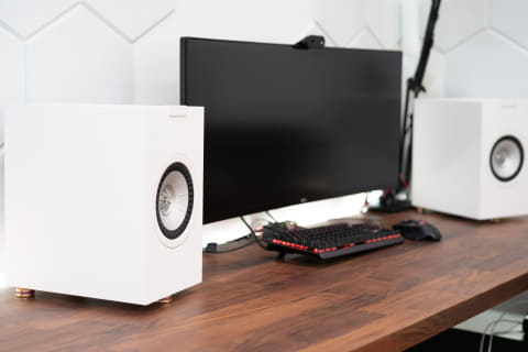 KEFの“音響ブラックホール”搭載機が約8万円から！第9世代Qスピーカーを