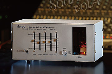 ラックスマン製のデジタルアンプ・キット第3弾。専用シャーシ付属 - AV