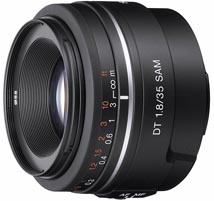 ソニー、「DT 35mm F1.8 SAM」「85mm F2.8 SAM」のレンズフードを単体