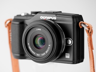 気になるデジカメ長期リアルタイムレポート：オリンパス・ペンライトE