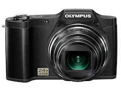 オリンパス、光学24倍ズームのデジカメと双眼鏡を組み合わせた「大望遠