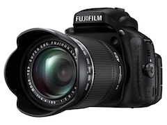 富士フイルム、像面位相差AF採用の高倍率ズーム機「FinePix HS50EXR