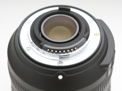 交換レンズレビュー：AF-S DX NIKKOR 16-80mm f/2.8-4E ED VR