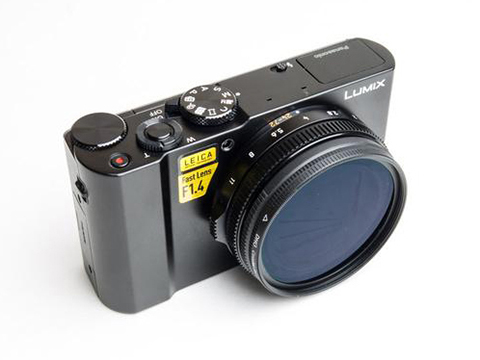 LUMIX LX9にフィルターをつけるためのアダプター - デジカメ Watch