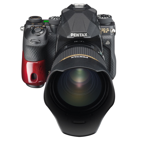 特別な塗装とカスタムパーツをまとったPENTAX一眼レフ「J limited 01