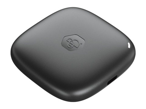 Synology、スマホデータの転送が容易になるSSD内蔵バックアップハブ