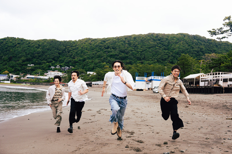 劇団EXILEを撮影した写真展「また今日が過ぎても」 - デジカメ Watch