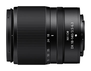 ニッコール千夜一夜物語に「AI Nikkor 45mm F2.8P」が登場。2001年登場