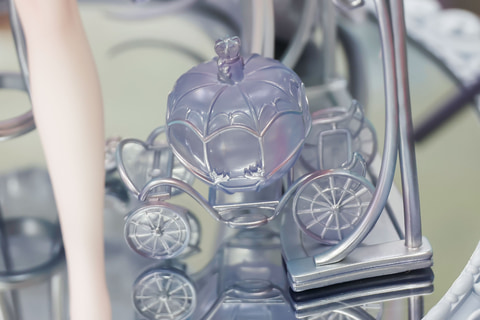 特別企画】圧倒的な透明感！「勝利の女神：NIKKE シンデレラ：ガラスの