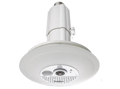 電球ソケットに取り付けるダウンライト型防犯カメラ「Kalay Home