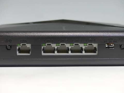 NECの本気？ メッシュ、セキュリティ、デザインの全方位で勝ちに来たWi