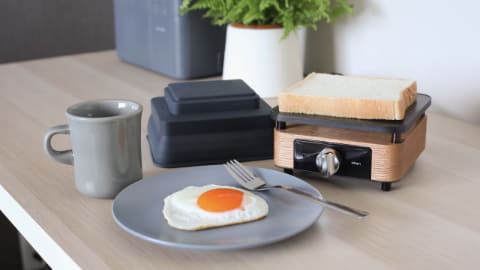 小さくなった万能ホットプレート「マジックグリル ミニ」新プレートで