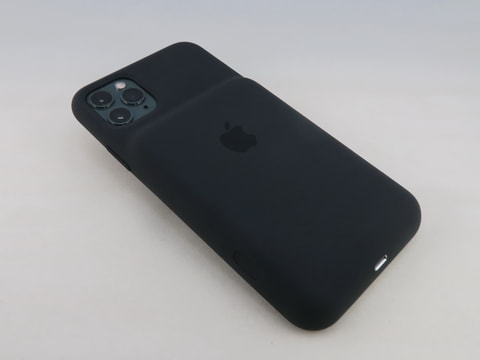 重くても使いまくりたい人のためのアップル純正「iPhone Smart Battery
