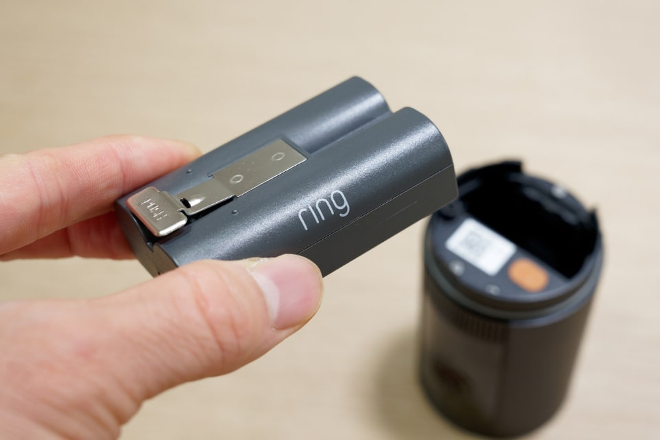 そうだ、カメラ＋ソーラーパネルでソーラーパネルを監視しよう