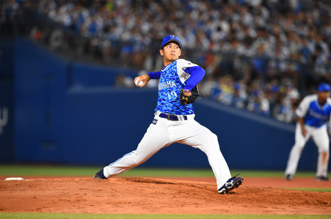 新人最多セーブ記録達成記念 山﨑康選手プロデューススマホケース発売