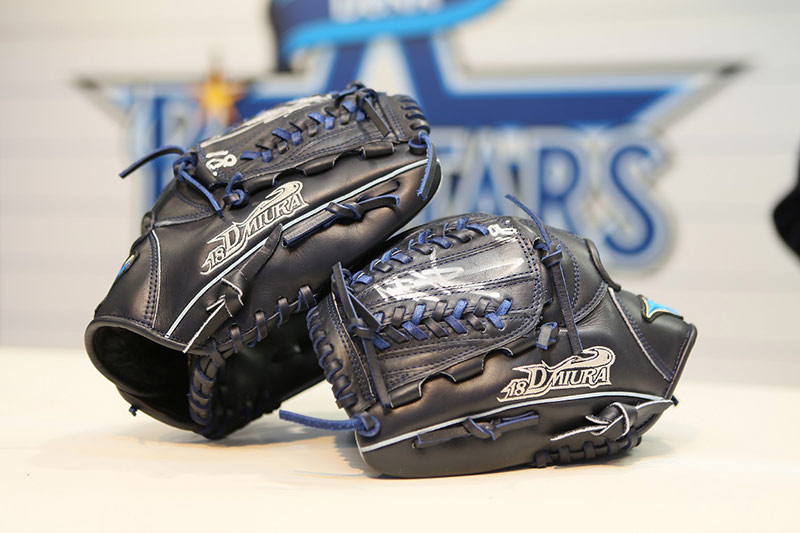 5/5(祝・木)三浦選手グローブプレゼント｢こどもの日スペシャル｣を実施