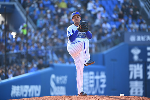 東克樹選手2018年度最優秀新人賞受賞記念グッズ発売決定!! ｜ 横浜DeNA