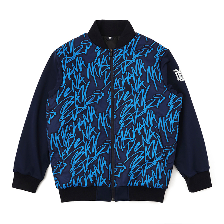 新デザインのオーセンティックチームウェアやトレーニングキャップなど