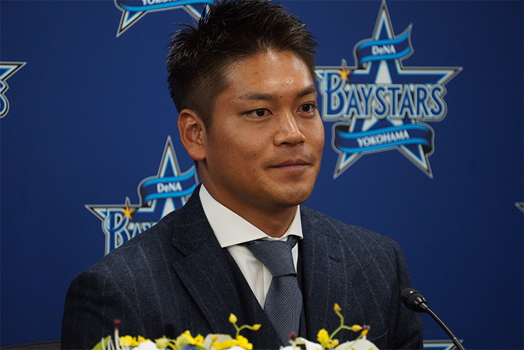 佐々木千隼選手 入団記者会見 ｜ 横浜DeNAベイスターズ