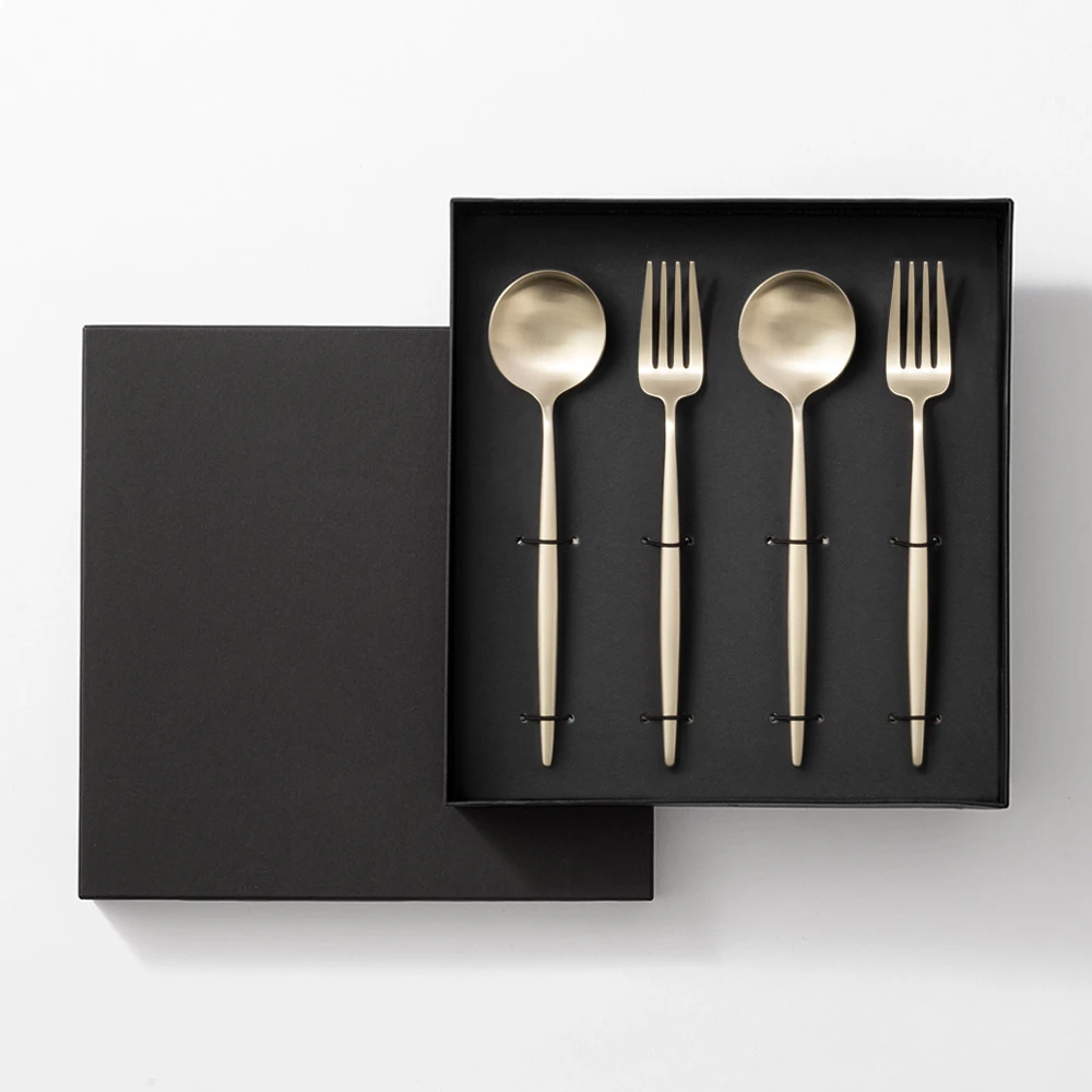 MOON / 4本セット［クチポール］