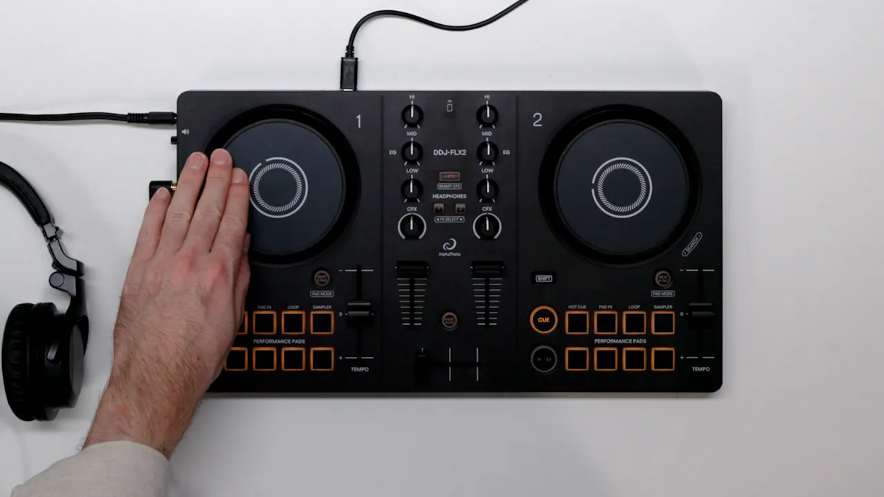 DJの始め方・クイックガイド - AlphaTheta