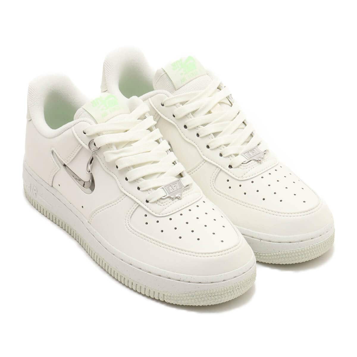 NIKE W AIR FORCE 1 '07 NN SE SAIL/VAPOR GREEN-SEA GLASS-VOLT