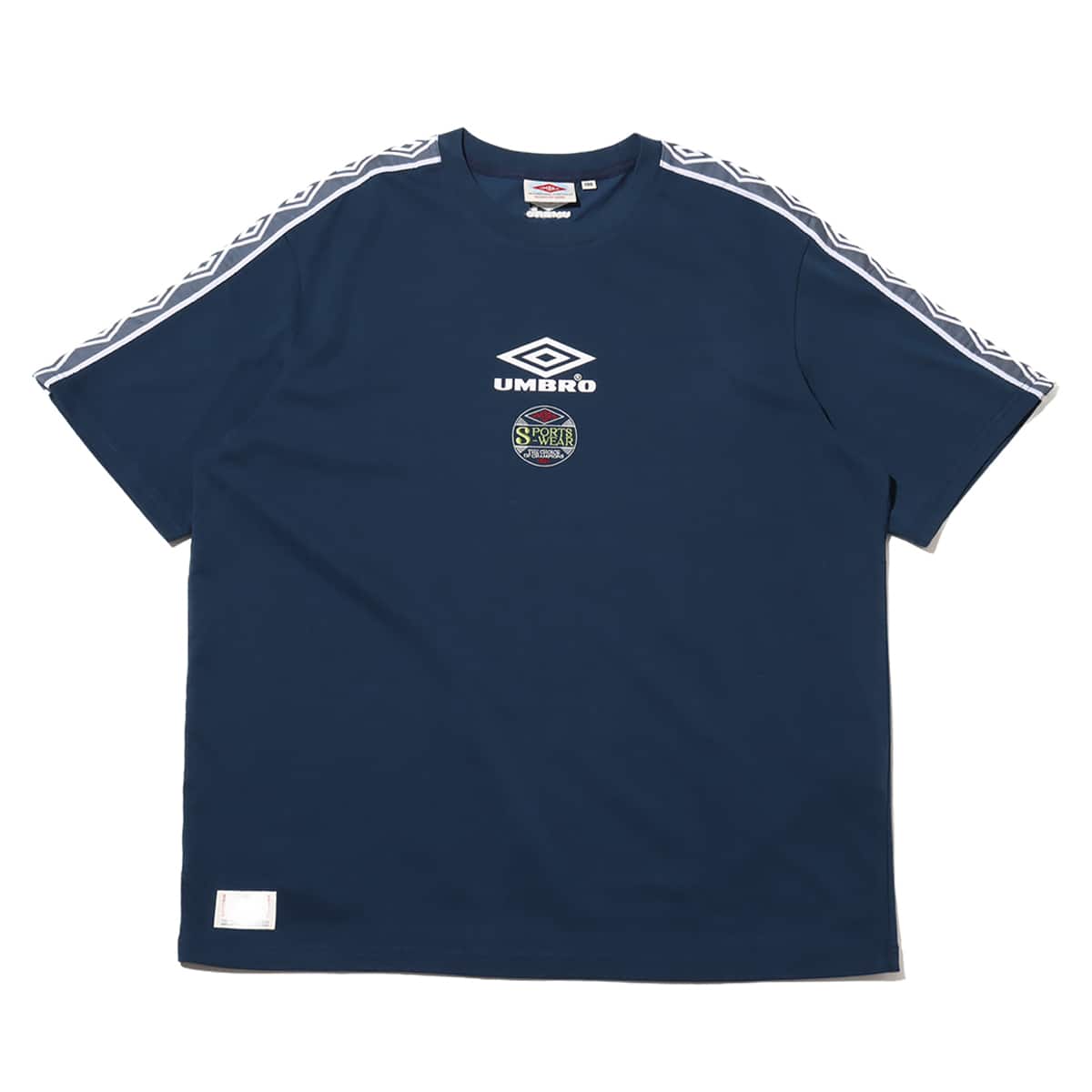 UMBRO SIDE TAPE OVERSIZED FIT SHORT SLEEVE SHIRT NAVY （アンブロ