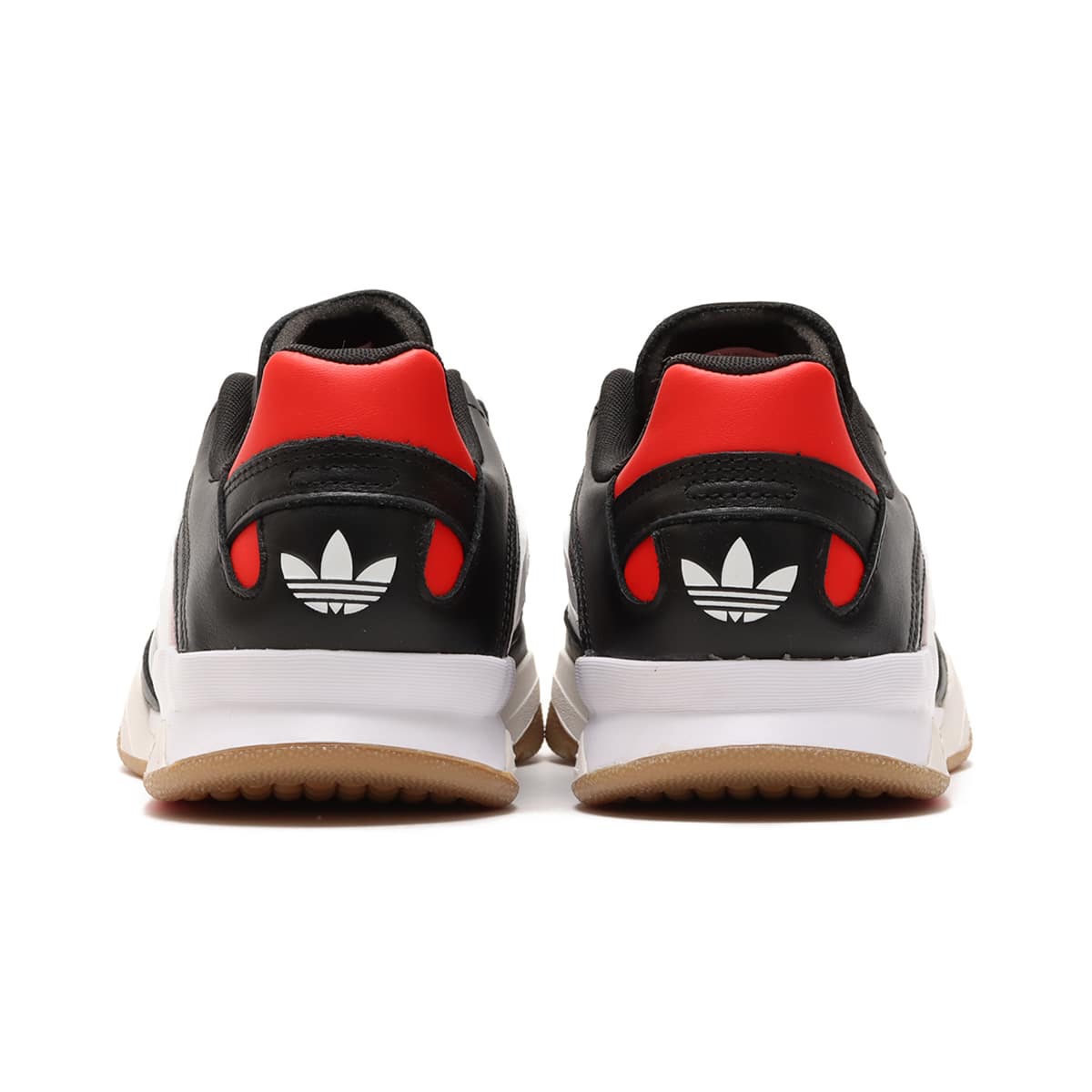 adidas PREDATOR MUNDIAL CBLACK/FTWWHT/CRYWHT（アディダス