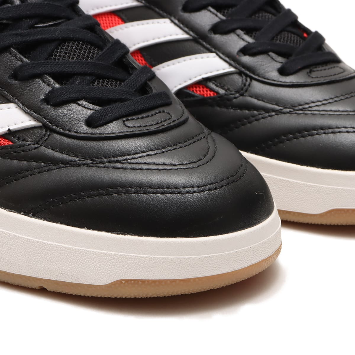 adidas PREDATOR MUNDIAL CBLACK/FTWWHT/CRYWHT（アディダス