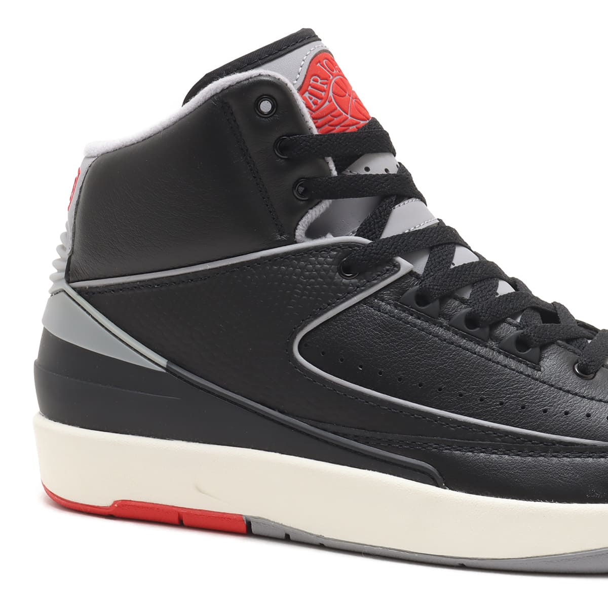 JORDAN BRAND AIR JORDAN 2 RETRO BLACK/CEMENT GREY-FIRE RED-SAIL