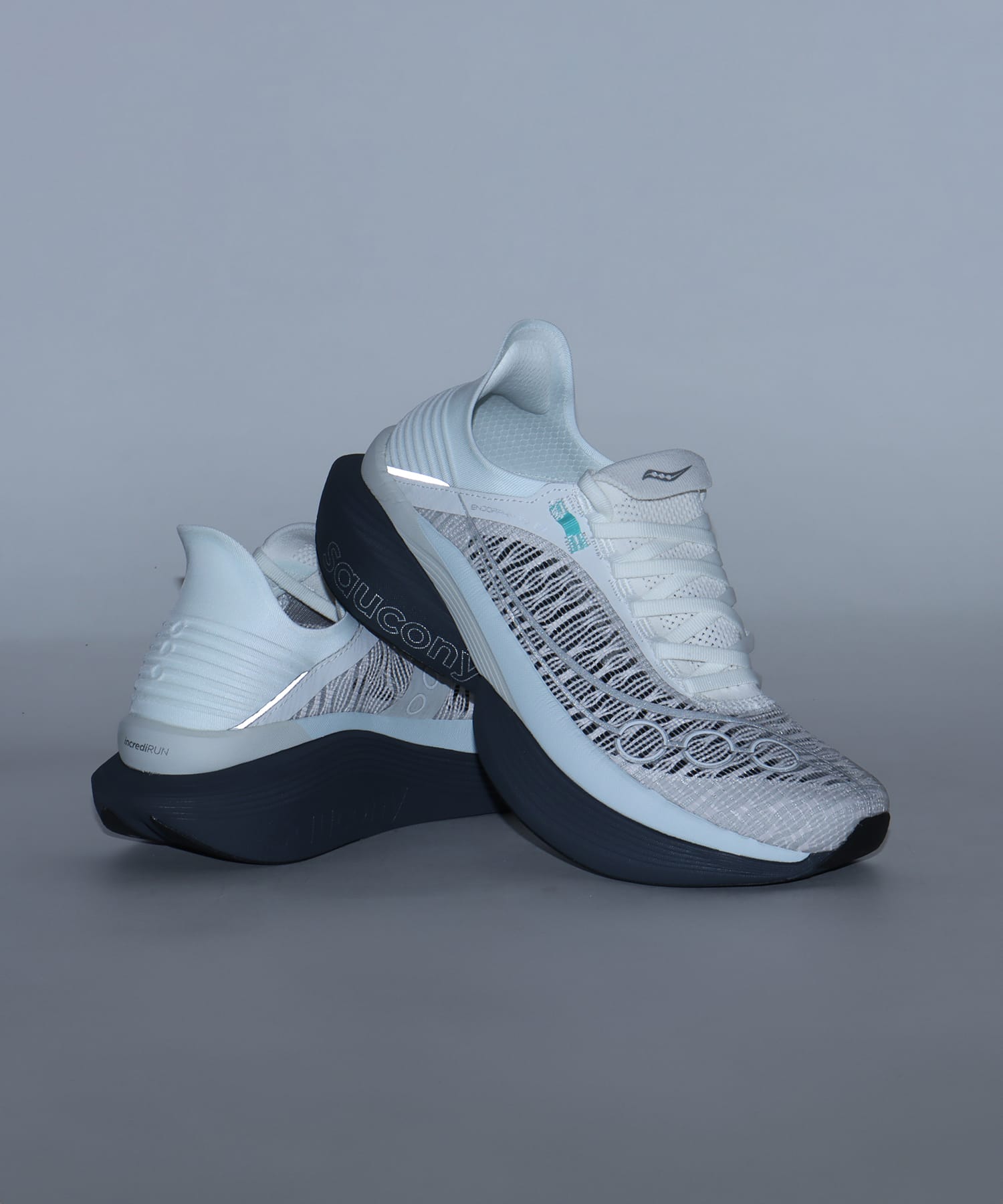 Saucony ENDORPHIN ELITE 2 FOG/CINDER（サッカニー エンドルフィン