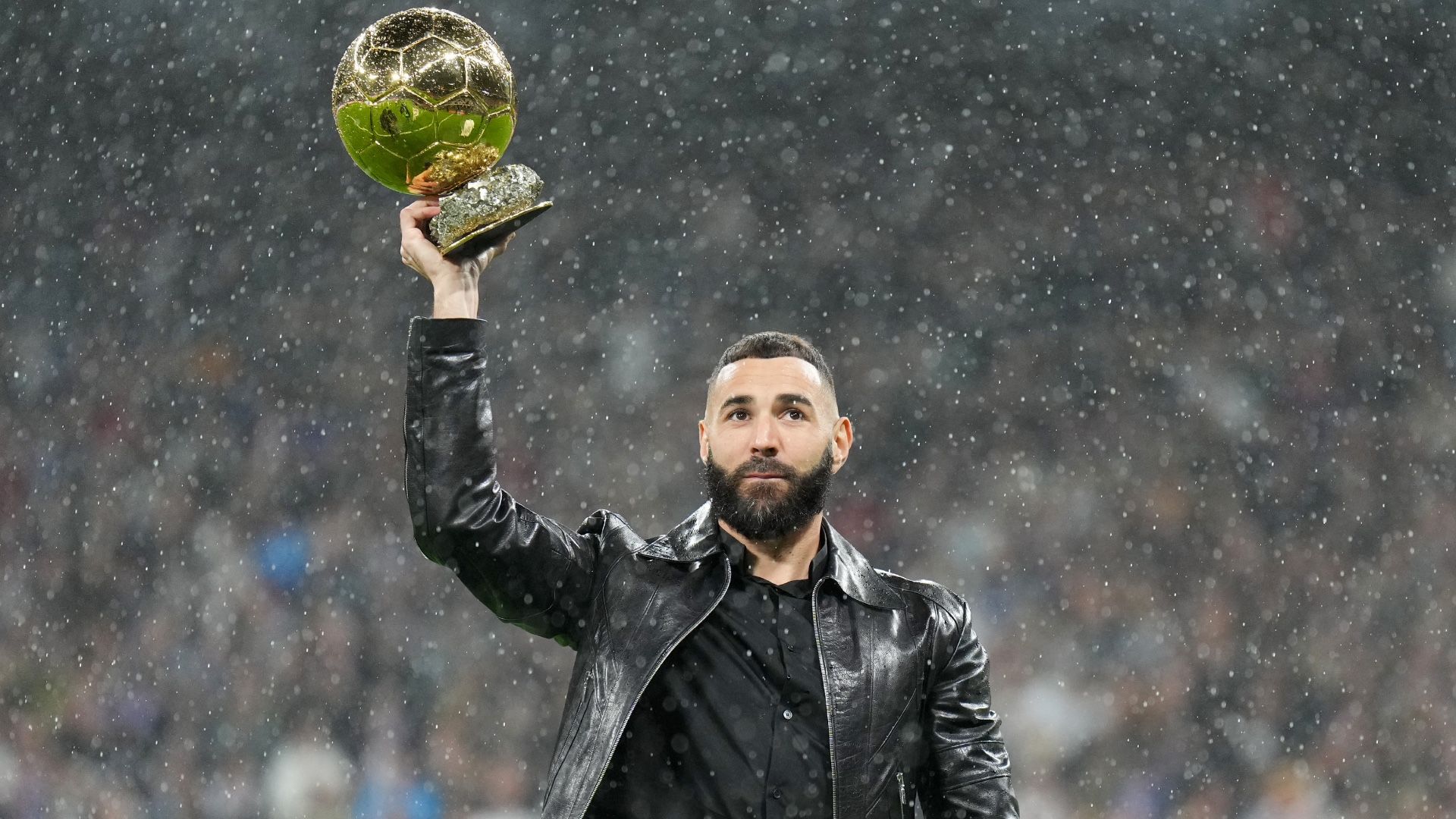 2022年バロンドール受賞のベンゼマ「C・ロナウドからはまだ祝福され