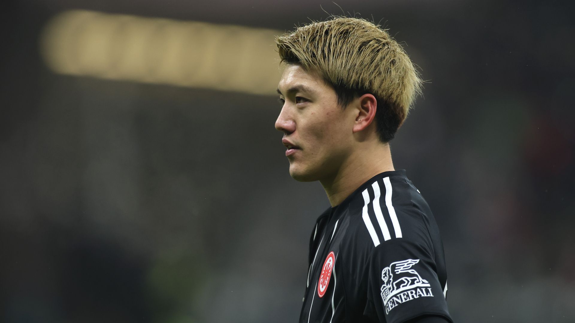 堂安律が語るフランクフルトでの新ポジションとW杯への思い「きっと